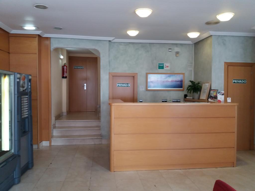 Avenida Gijon Centro Hotel Exterior photo